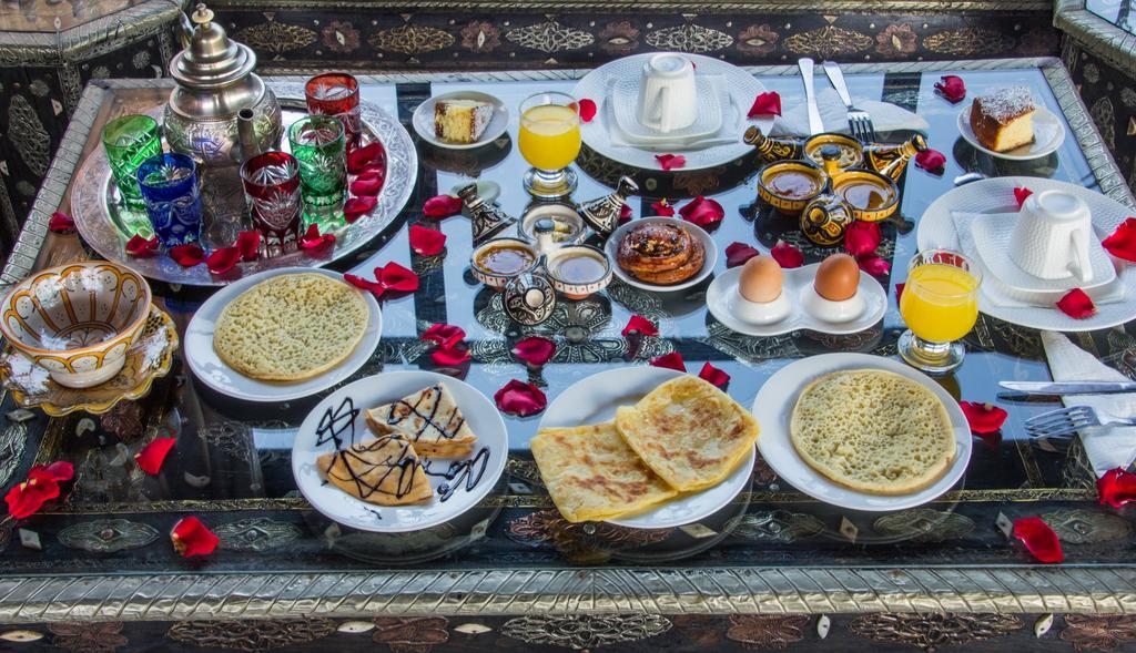 Hotel Amira Et Vacances Marrákes Kültér fotó